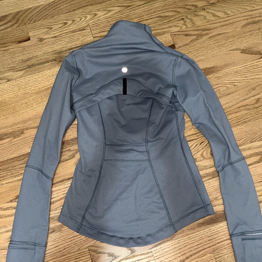 Lululemon define jacket, size two worn once great condition!